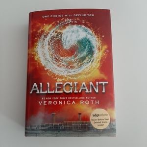 🍒4 for $20🍒 ALLEGIANT by Veronica Roth HC Book